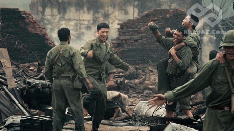 Vì sao Mưa Đỏ gây sốt phòng vé?