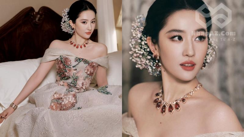 Lưu Diệc Phi hoá nàng tiên trong show thời trang khu vườn hoa tại Thượng Hải Phong cách lãng mạn và kiểu tóc cài hoa nổi bật của Lưu Diệc Phi