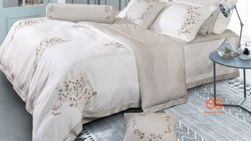 Chăn ga gối đệm chất liệu gấm